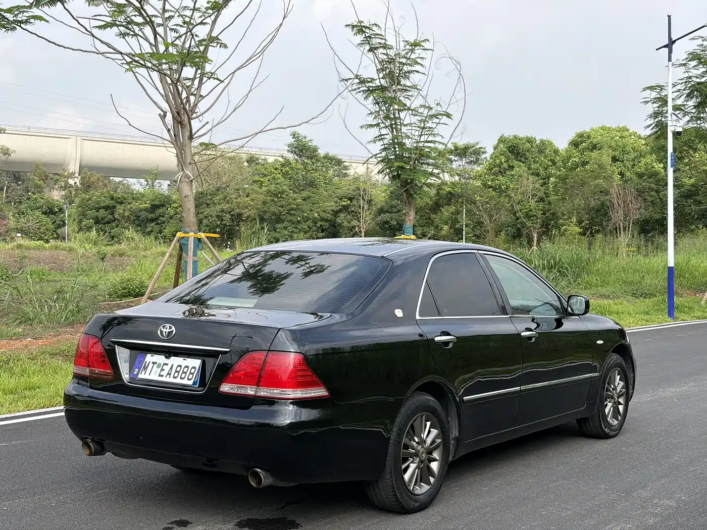 Toyota Crown 2009 2.5L Royal Special Enhanced Edition фото 11