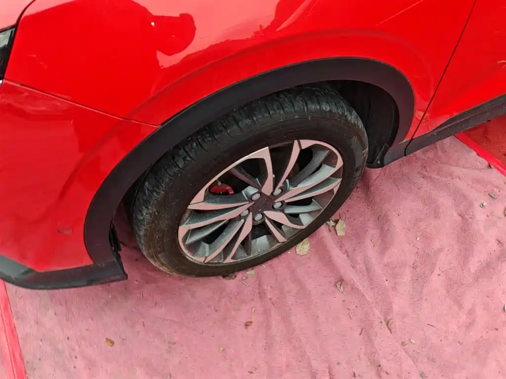 Geely Binyue 2019 2019 Sport 260T DCT Battle China V