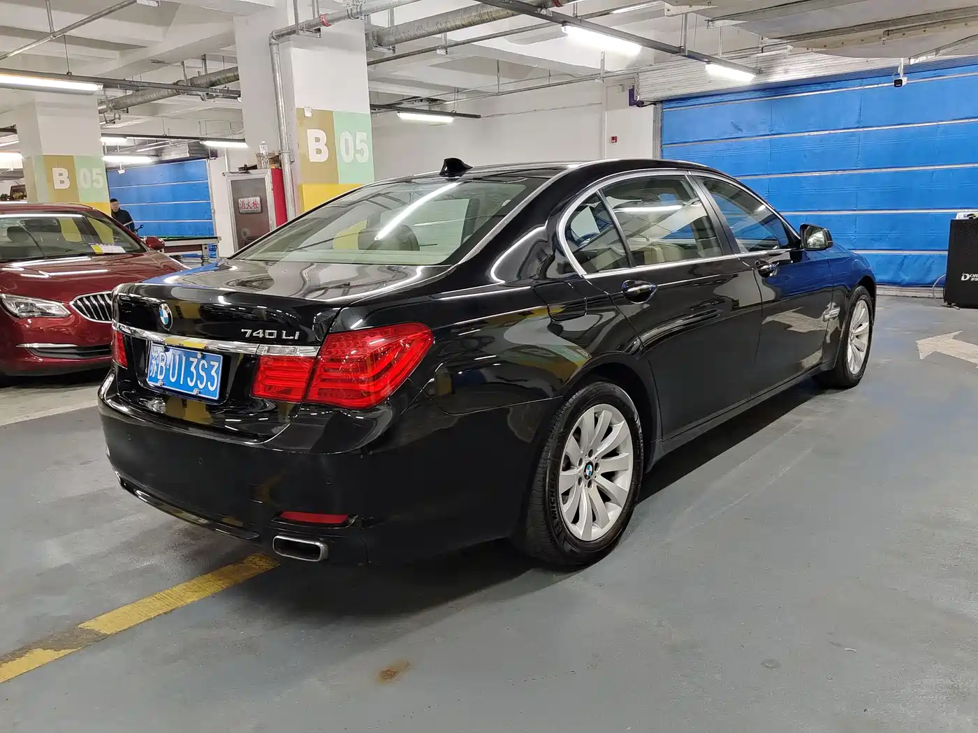BMW 7 Series 2009 Model 740Li Leading Edition фото 6