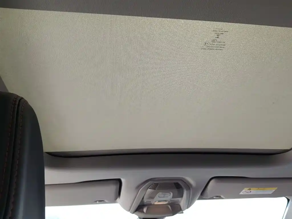 Peugeot 5008 2019 350THP 7-seat Elite Edition фото 18