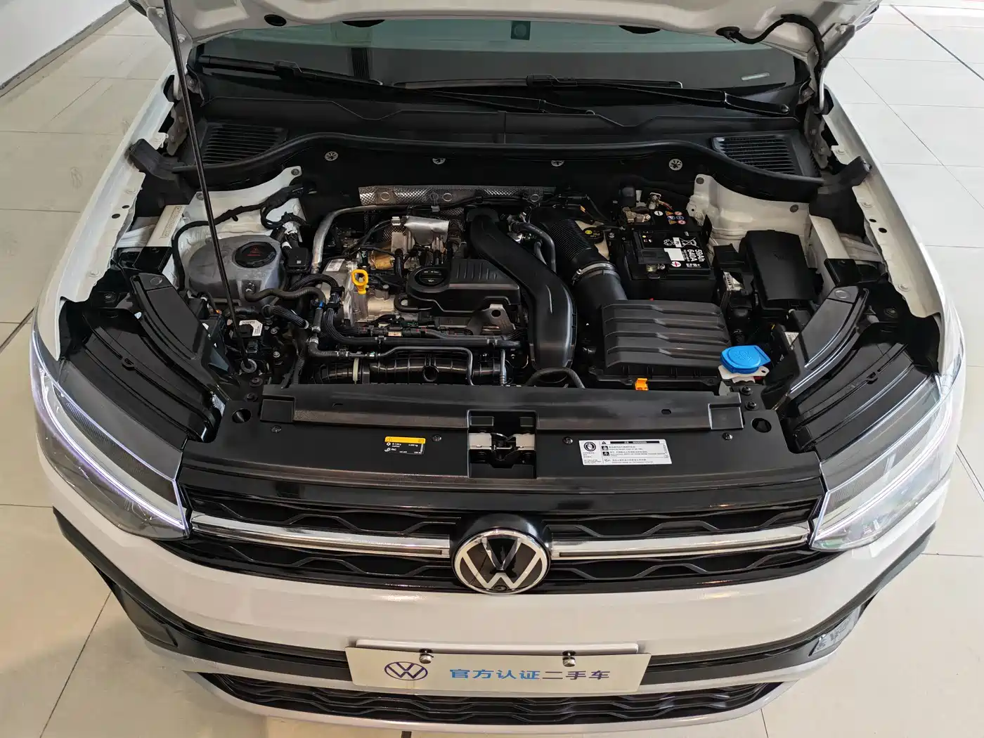 Volkswagen Tharu 2024 300TSI 2WD Moon Premium Edition фото 5