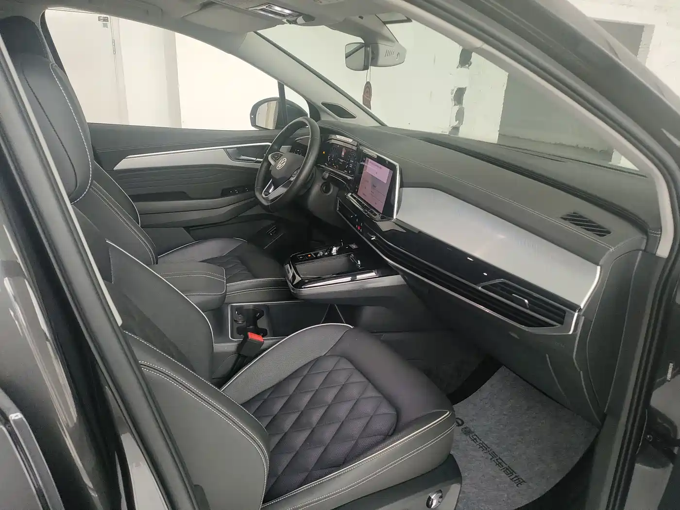 Volkswagen Talagon 2022 530TSI 4WD Flagship Victory Pro Edition 6-seater фото 3
