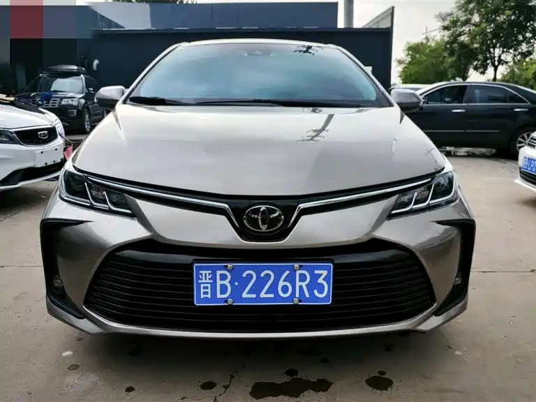 Toyota Corolla 2019 1.2T S-CVT GL-i Elite Edition фото 4