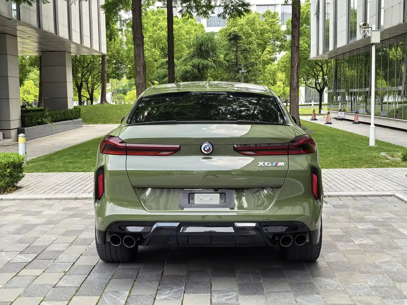 BMW X6 M 2022 X6 M фото 51