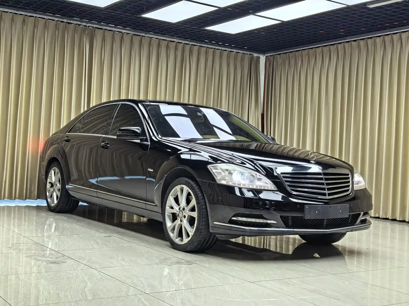 Mercedes-Benz S-Class 2012 S 400 L HYBRID Grand Edition фото 3