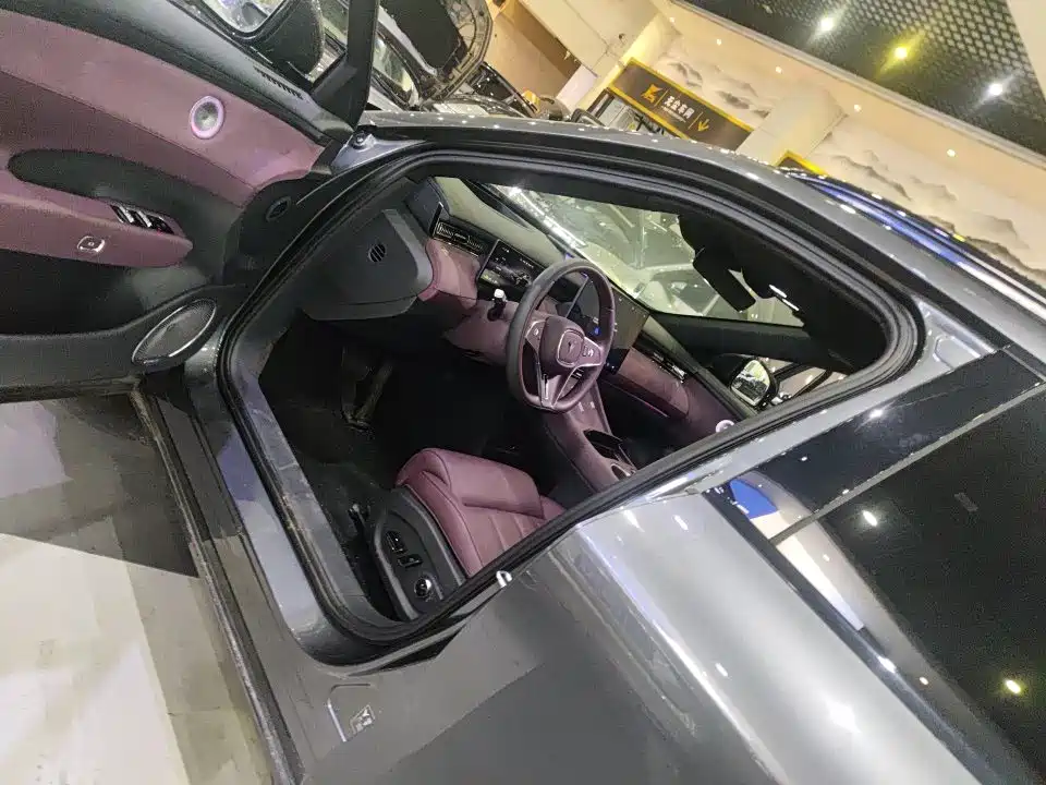 2025 Voyah Auto VOYAH FREE