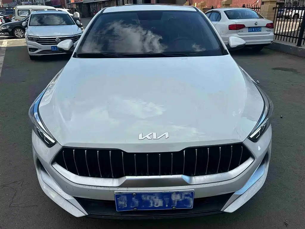 Kia K3 2021 Facelift 1.5L CVT Fashion Edition фото 2