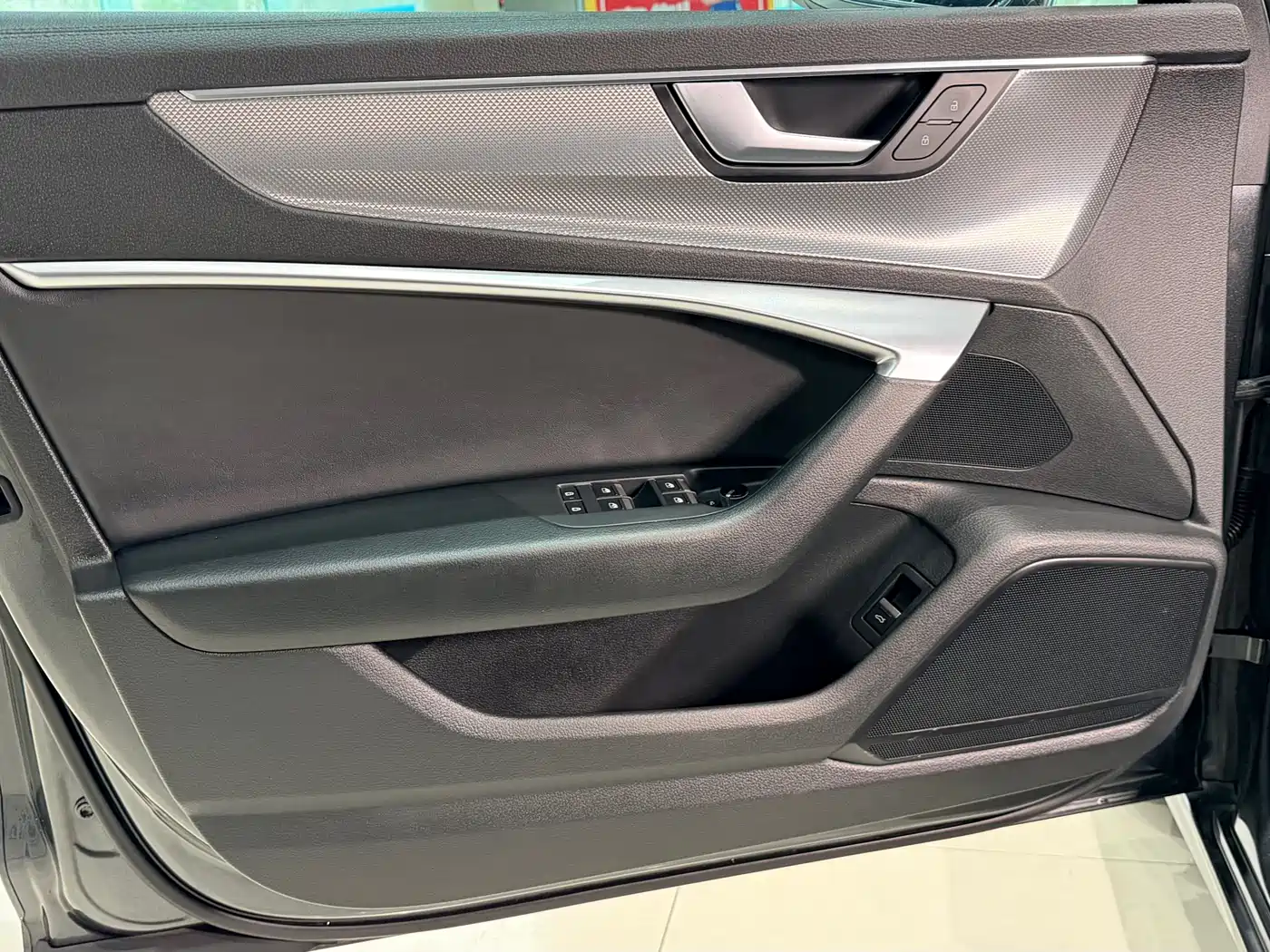 Audi A6L 2019 40 TFSI Luxury Dynamic фото 12