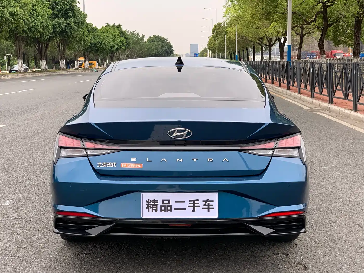Hyundai Elantra 2021 1.5L CVT GLX Elite Edition фото 5