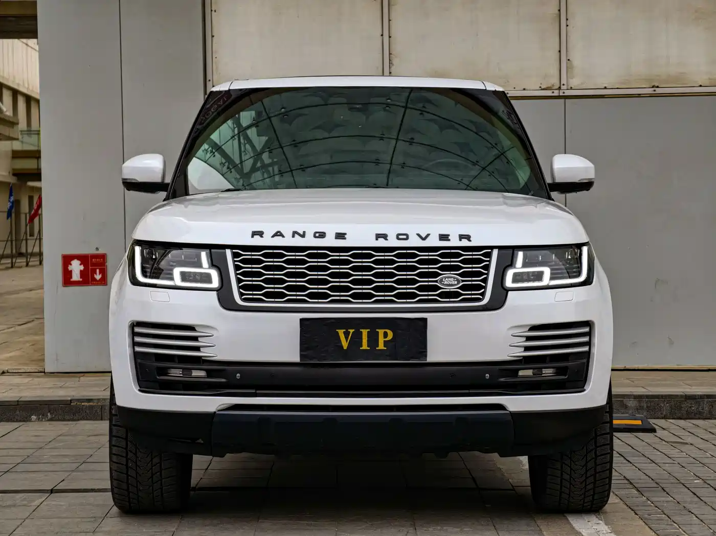 Land Rover Range Rover 2015 3.0 SC V6 Vogue фото 2