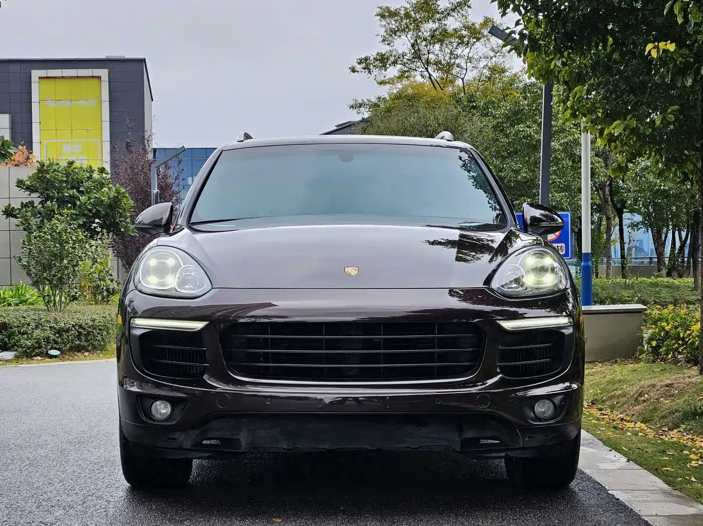 Porsche Cayenne фото 2