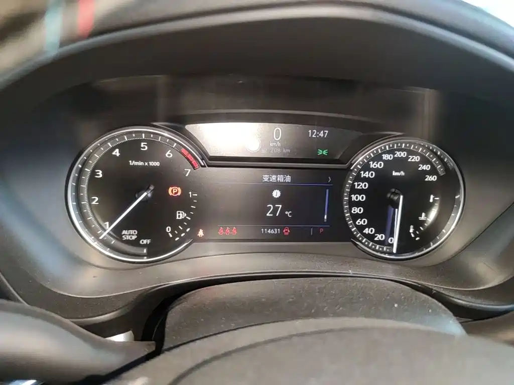 Cadillac XT4 2019 2018 28T FWD Leading Edition