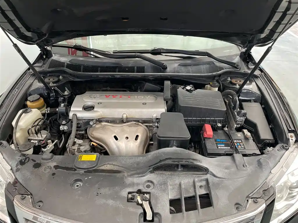 Toyota Camry 2011 240G Classic Anniversary Edition фото 17