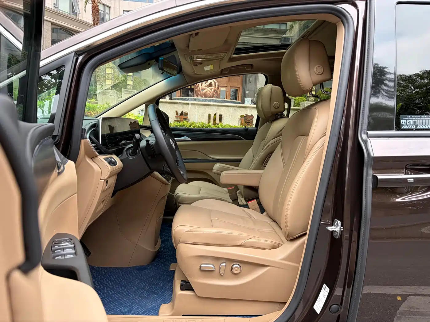 Buick GL8 2021 ES Landlord 653T Premium фото 7