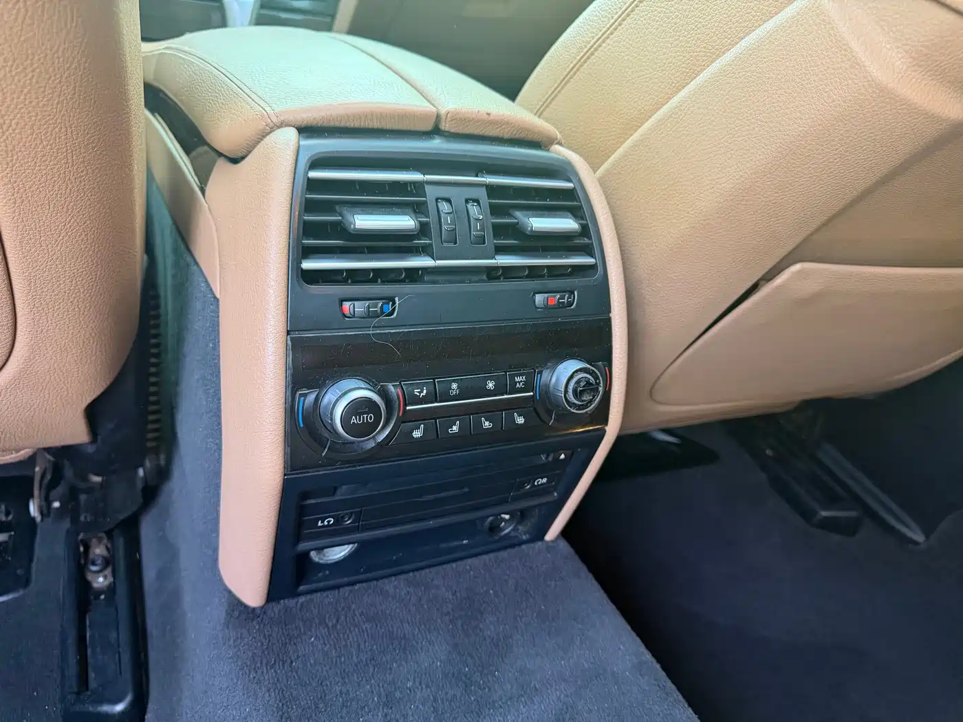 BMW 7 Series 2013 Model 740Li xDrive фото 18