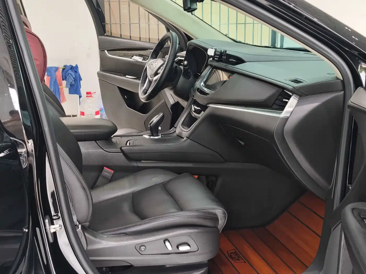 Cadillac XT5 2016 25T Luxury Model фото 7