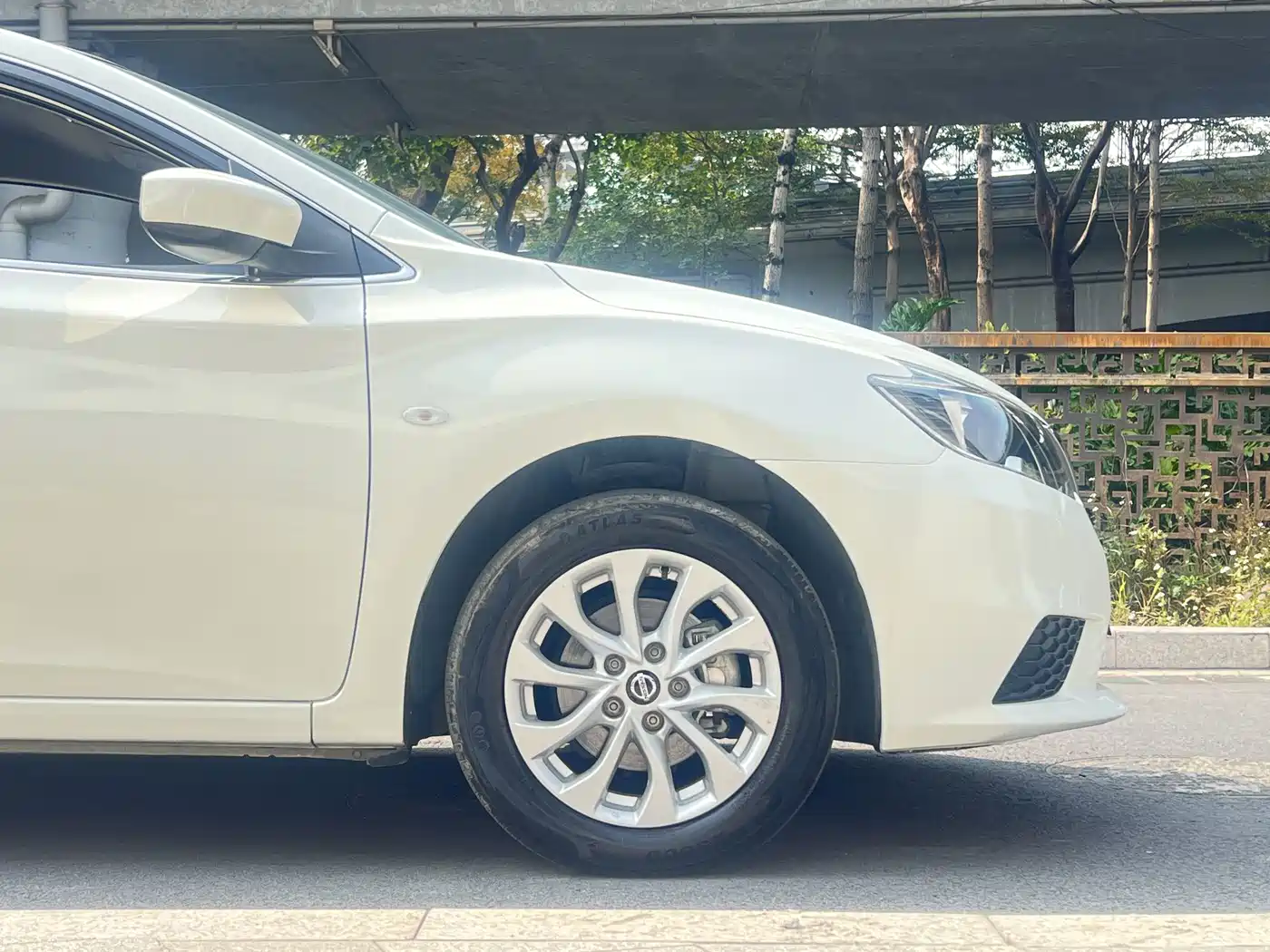 صورة 9 - Nissan Sylphy