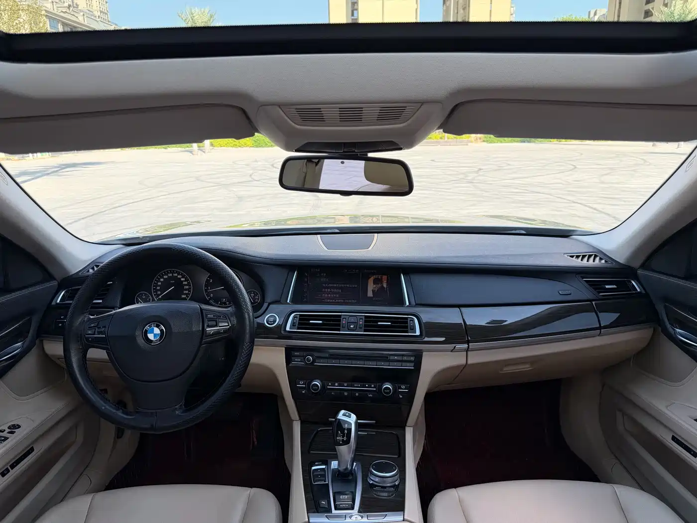 BMW 7 Series 2011 730Li Elegance фото 12