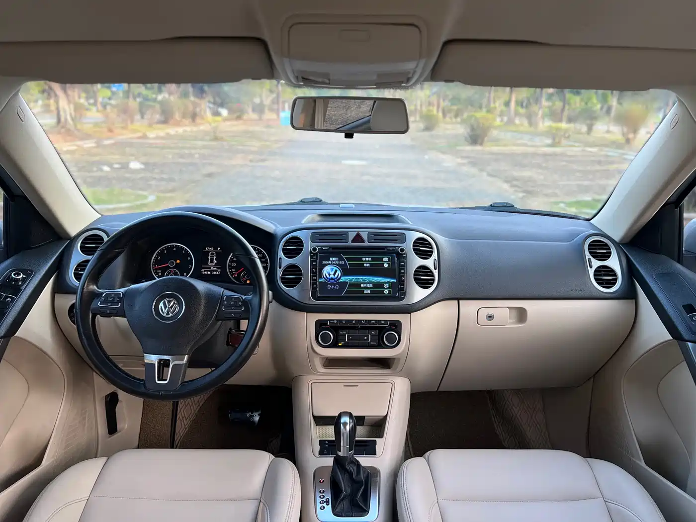 Volkswagen Tiguan 2012 1.8TSI Automatic 2WD Trend Edition фото 11