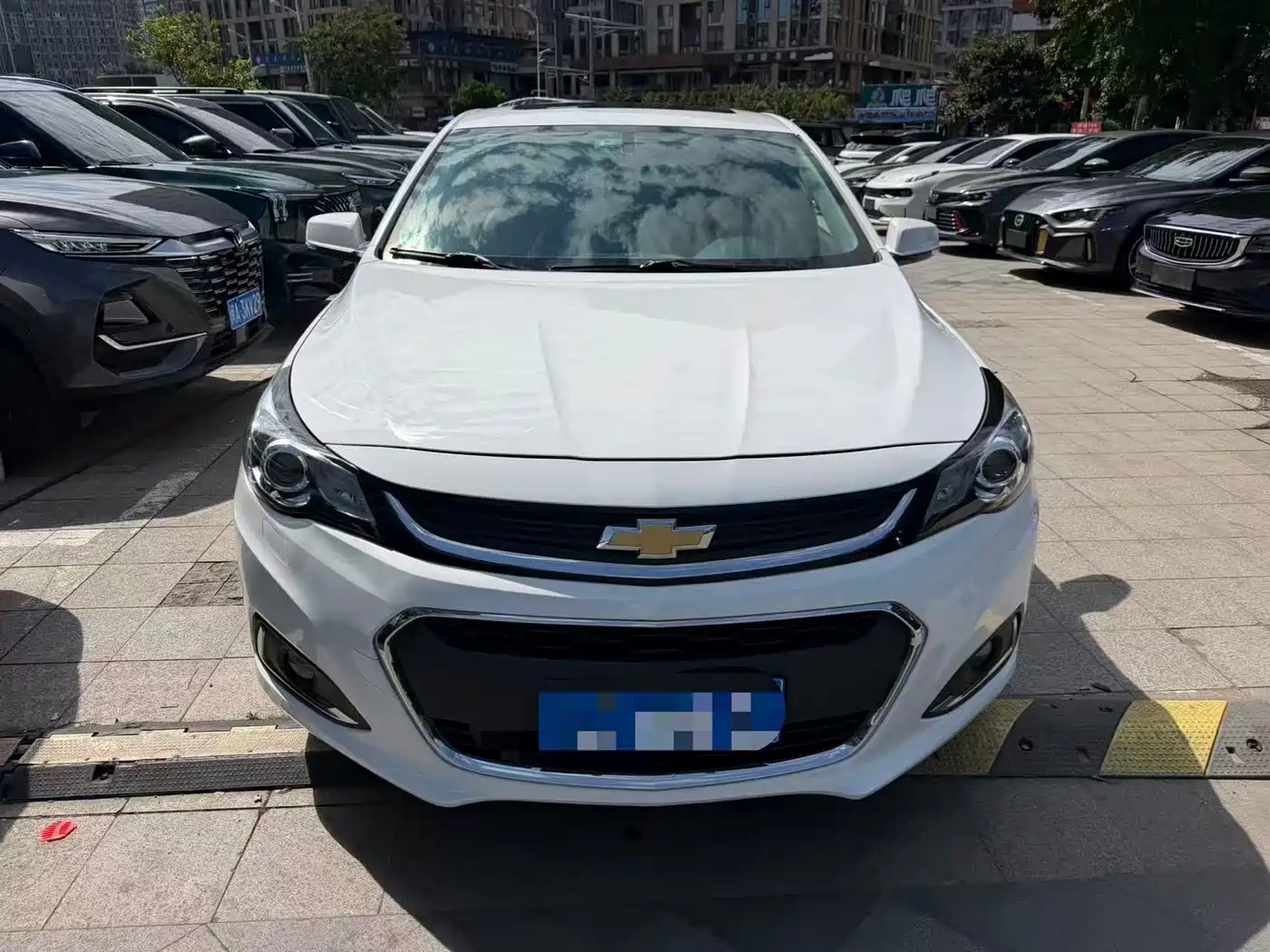 Chevrolet Malibu 2017 1.5T Automatic Luxury Edition фото 2