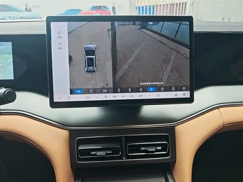 BYD Song L DM-i 2024 112km Leading Edition фото 13