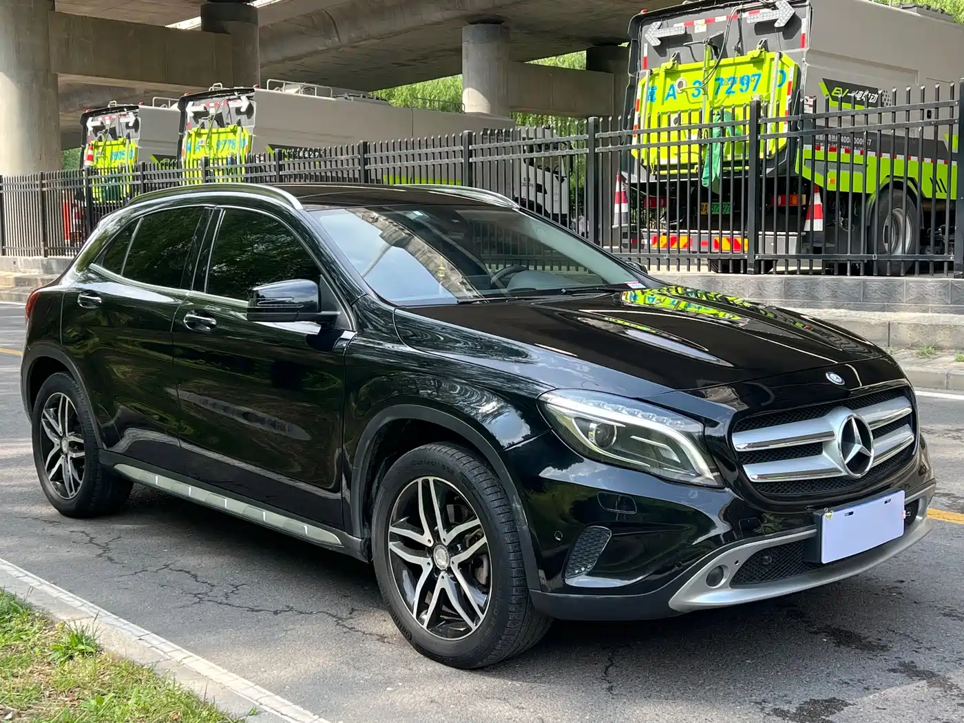 Mercedes-Benz GLA 2017 GLA 200 Dynamic фото 3
