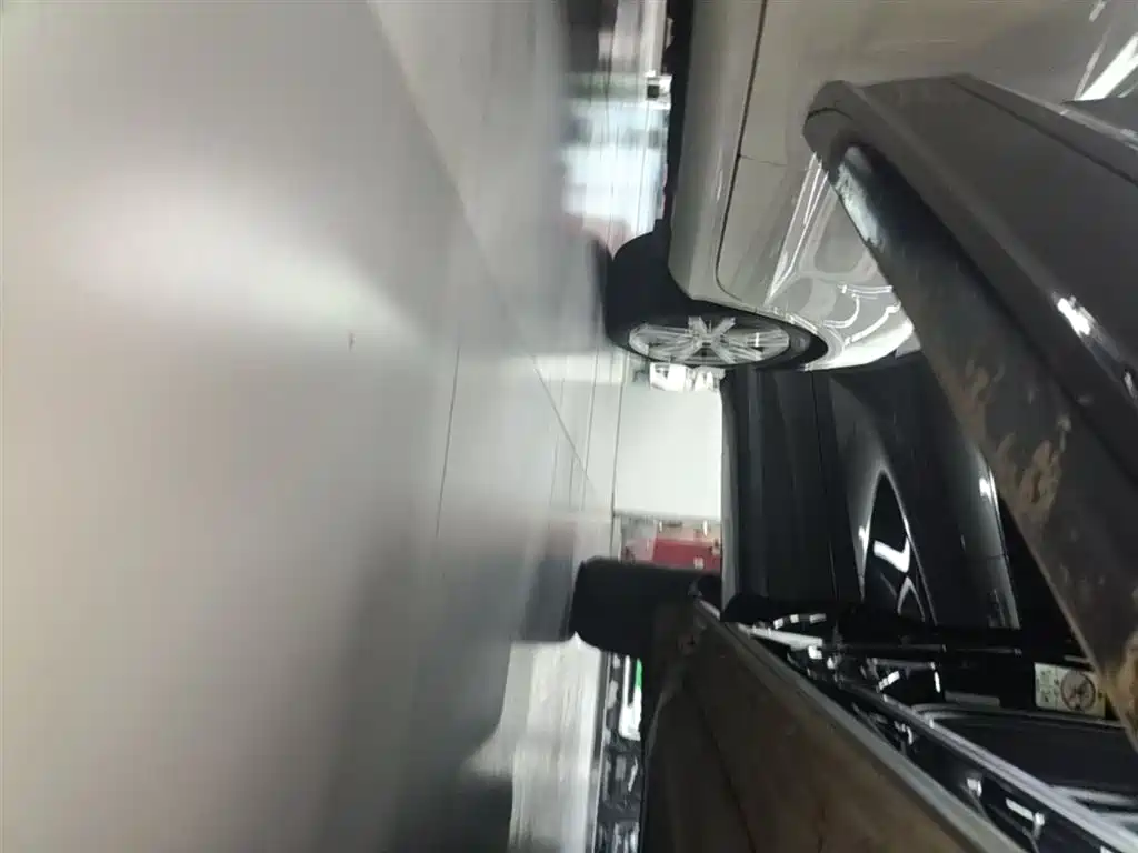 Audi Q5L 2020 Facelift 40 TFSI Honor Fashion фото 21