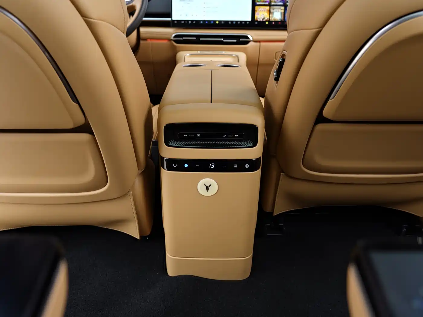 Voyah Auto Voyah Dreamer 2025 PHEV AWD Flagship Kunpeng Edition фото 26
