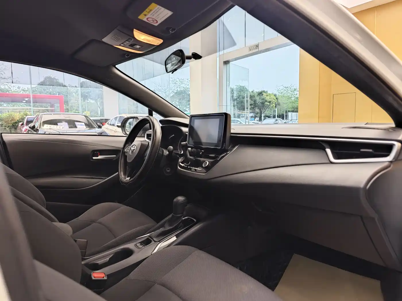 Toyota Levin 2022 TNGA 1.5L CVT Progressive Edition фото 32