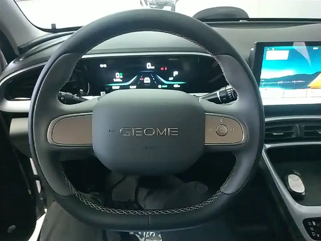 Geely Galaxy Starry Wish 2026 Edition 310km Youth Version фото 11