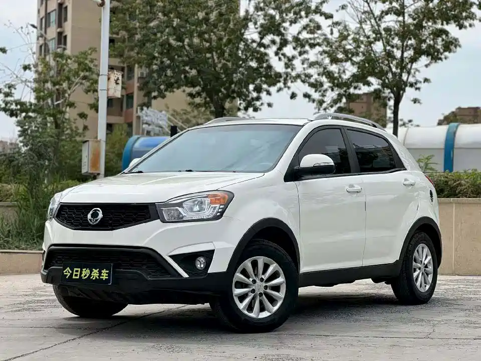 SsangYong Korando 2014 2014 2.0L Gasoline 2WD Automatic Luxury Navigation Edition