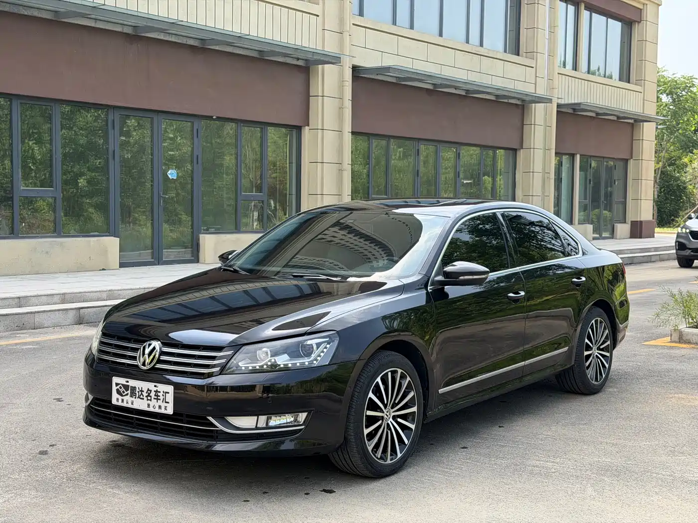 Volkswagen Passat 2014 3.0L V6 DSG Flagship Premium Edition