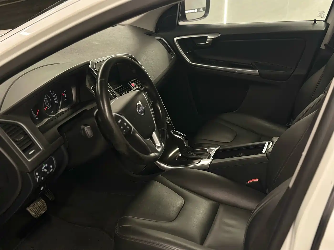 Фото 20 - Volvo XC60 (Import)