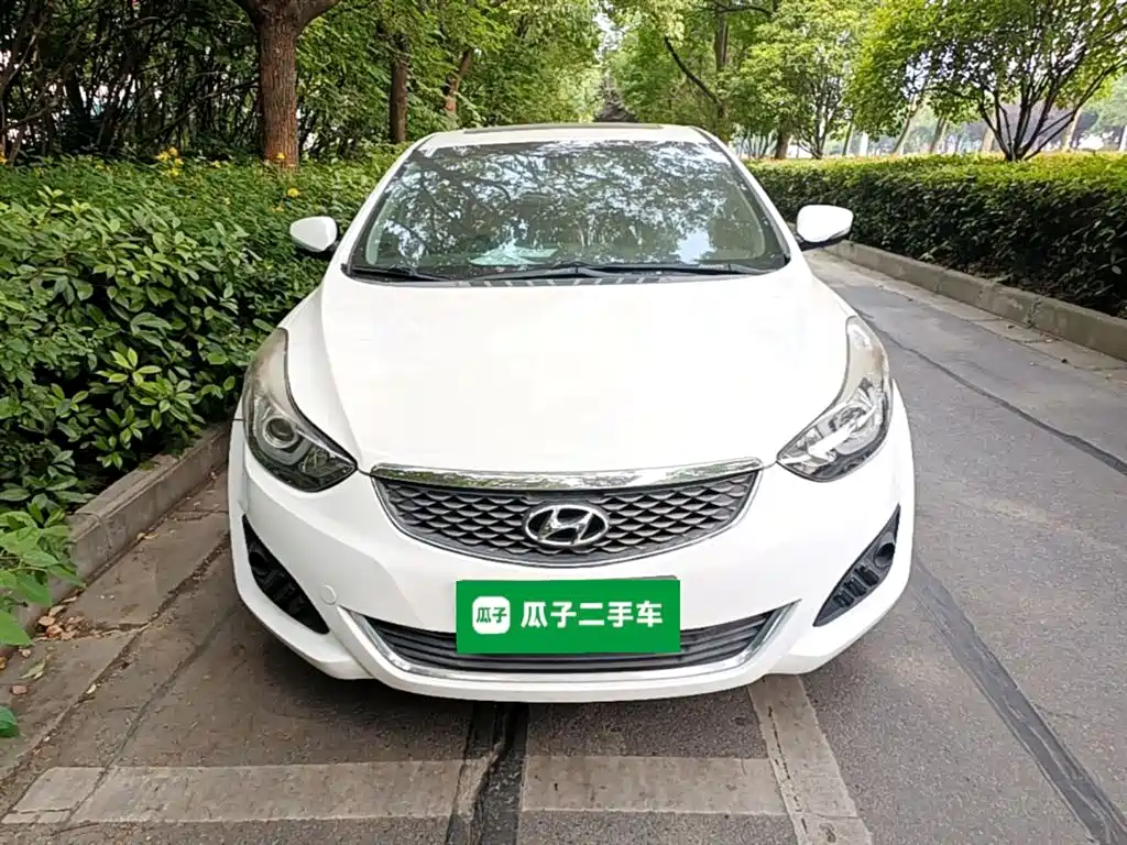 Hyundai Langdong 2016 1.6L Automatic Premium Edition фото 3