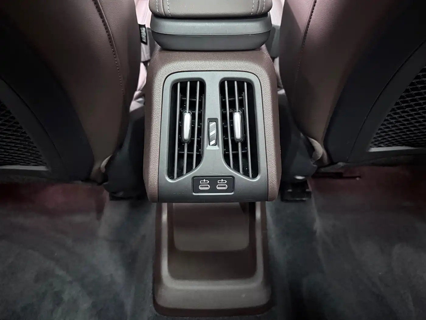 BMW X1 2023 sDrive20Li X Design Package фото 19