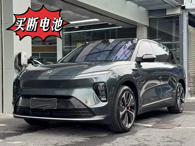 NIO NIO ES8 2023 75kWh Executive Edition