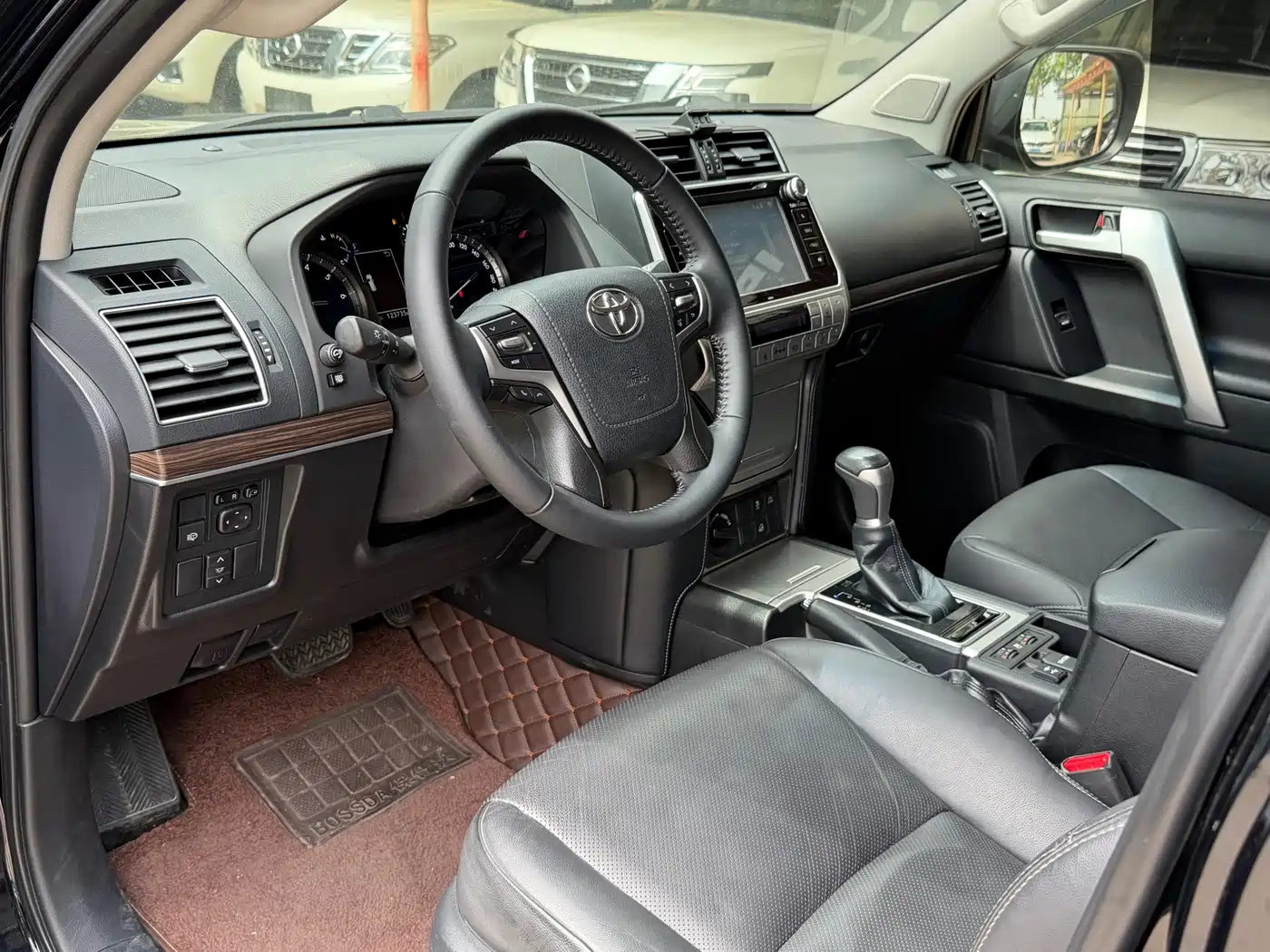 Toyota Prado 2018 3.5L Auto TX-L фото 12