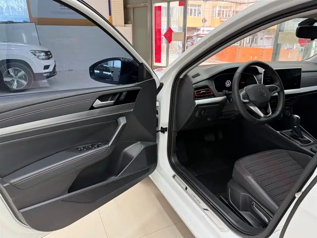 Volkswagen Lavida 2023 280TSI DSG Starlight Comfort Edition фото 8