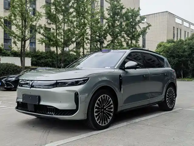  Voyah Auto VOYAH FREE 2025 FREE+ RWD Qiankun Edition