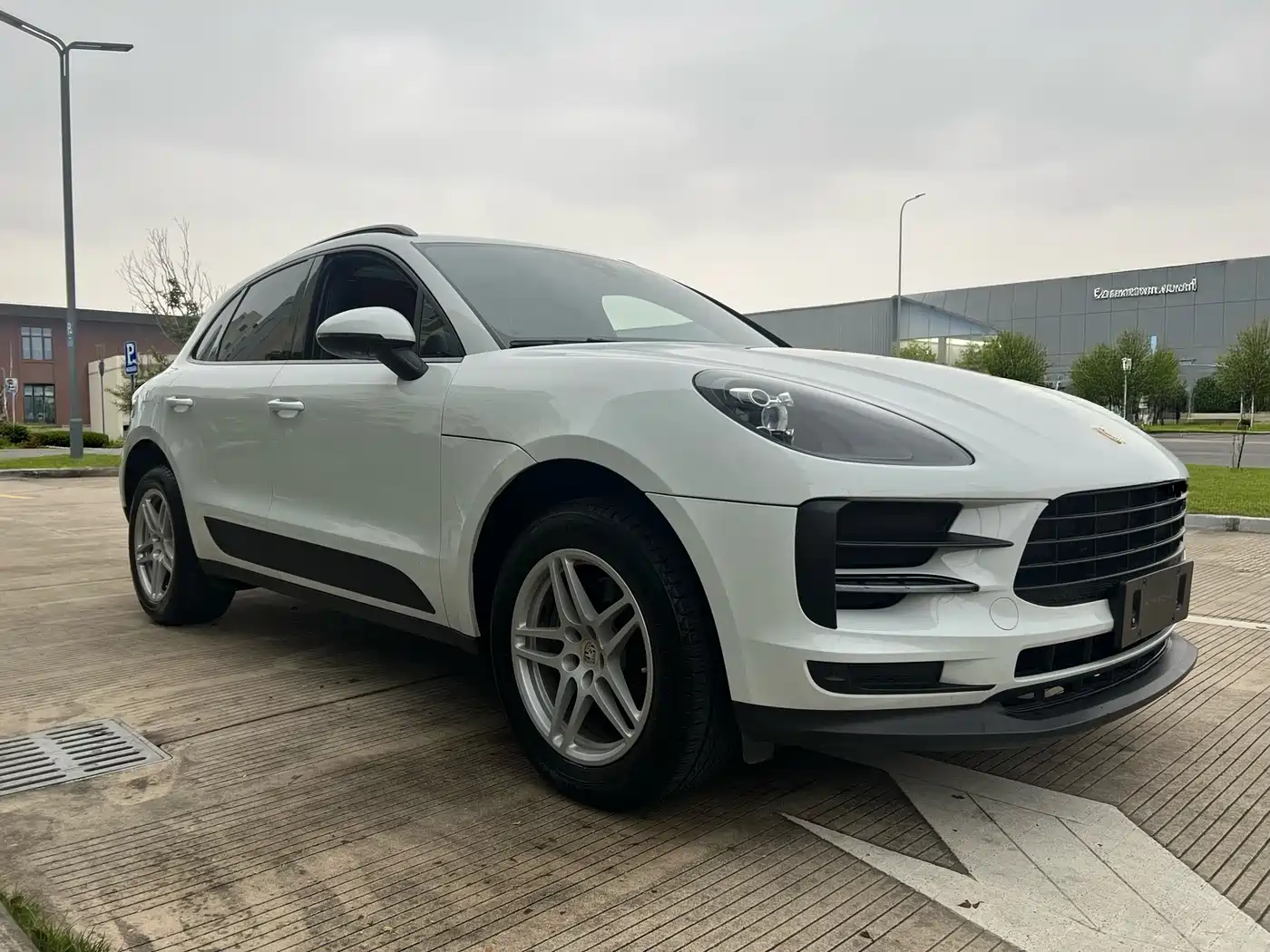 Porsche Macan 2018 Macan 2.0T фото 8