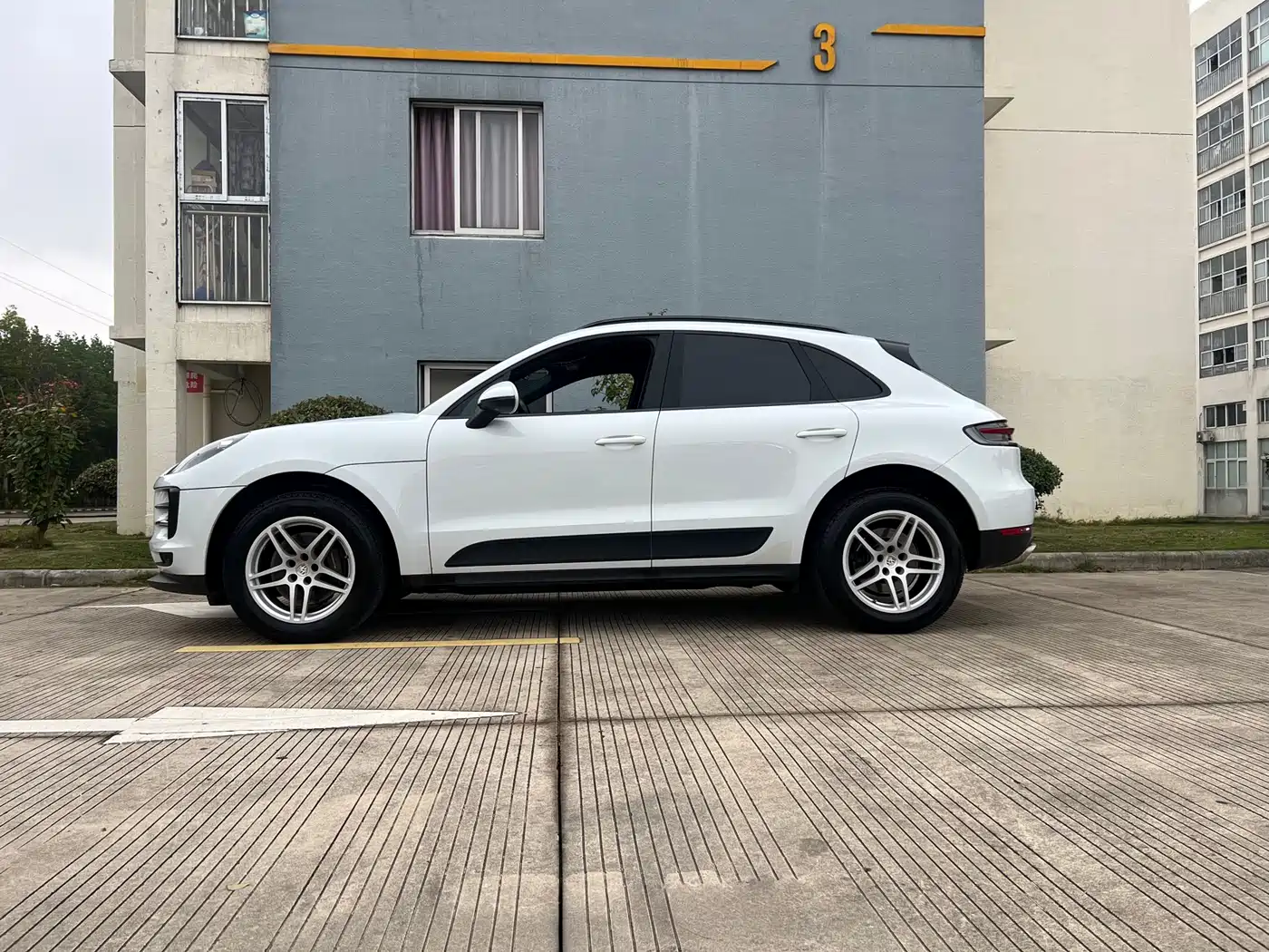 Porsche Macan 2018 Macan 2.0T фото 4