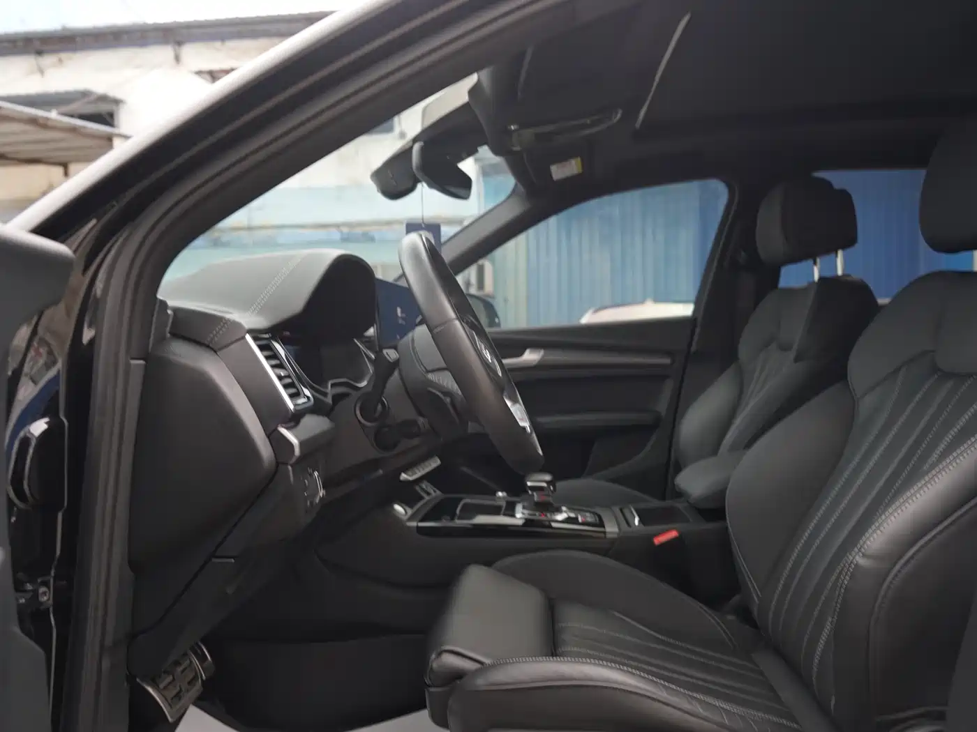 Audi Q5L 2023 40T Luxury Dynamic фото 4