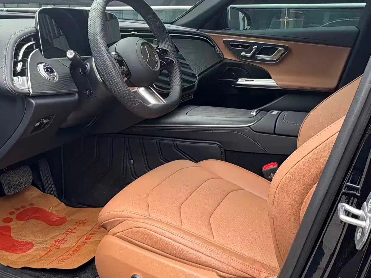 Mercedes-Benz E-Class 2024 E 300 L Fashion Sport фото 4