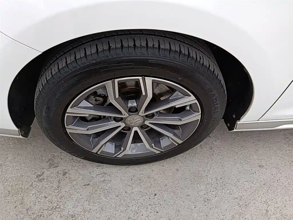 BYD Song MAX 2021 Upgrade 1.5T Auto Flagship 7-Seater фото 23