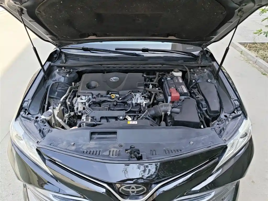 Toyota Camry 2018 2.5G Luxury Edition фото 20