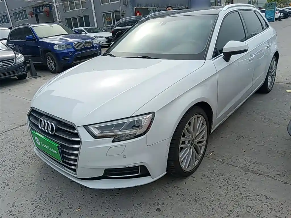 Audi A3 2018 30th Anniversary Sportback 35 TFSI Style