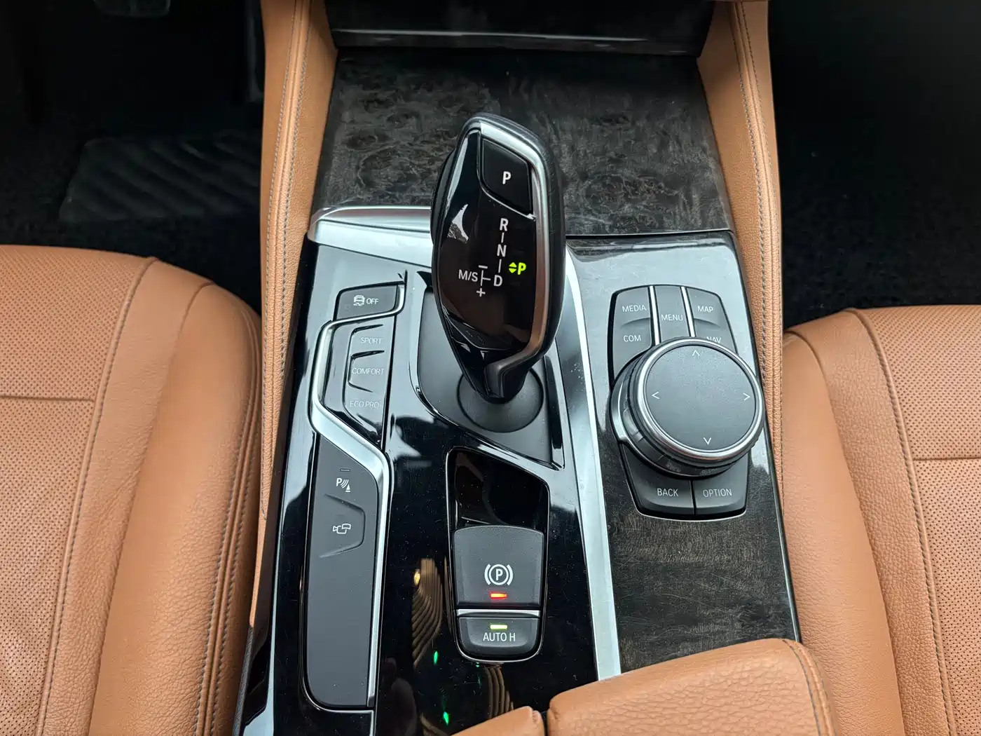 BMW 5 Series 2018 Facelift 530Li Exclusive M Sport Package фото 14
