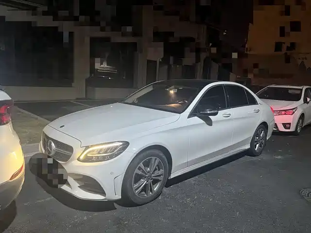 Mercedes-Benz C-Class 2019