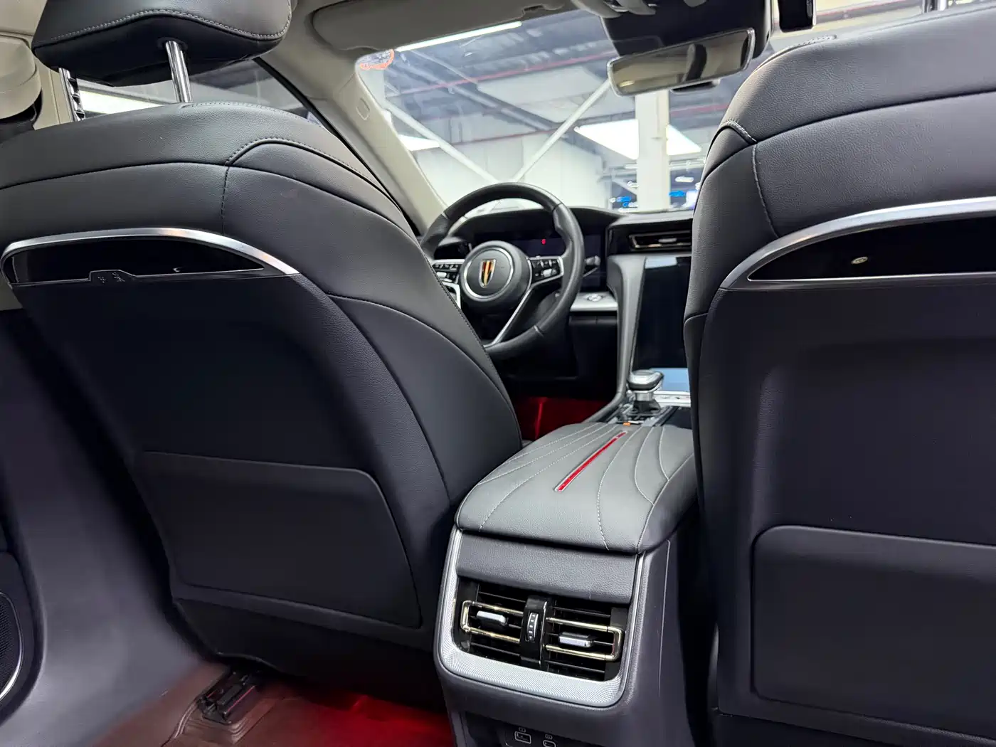 Hongqi H5 2023 2.0T Auto Smart Connect Flag Comfort фото 11