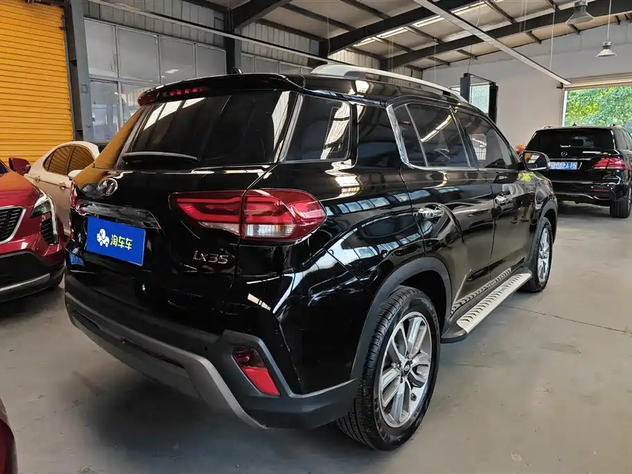 Hyundai Beijing Hyundai ix35 2018 2.0L Automatic 2WD Zhiyong·Enjoyment Edition фото 3